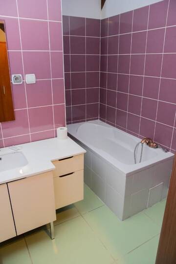 Фото номера Стандартный одноместный номер Апарт-отели Dwór Górny г. Нова-Руда 6